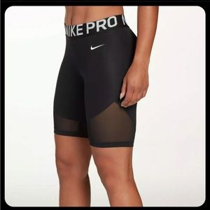 NIKE PRO dry-fit black & mesh 7” spandex shorts Sz Medium